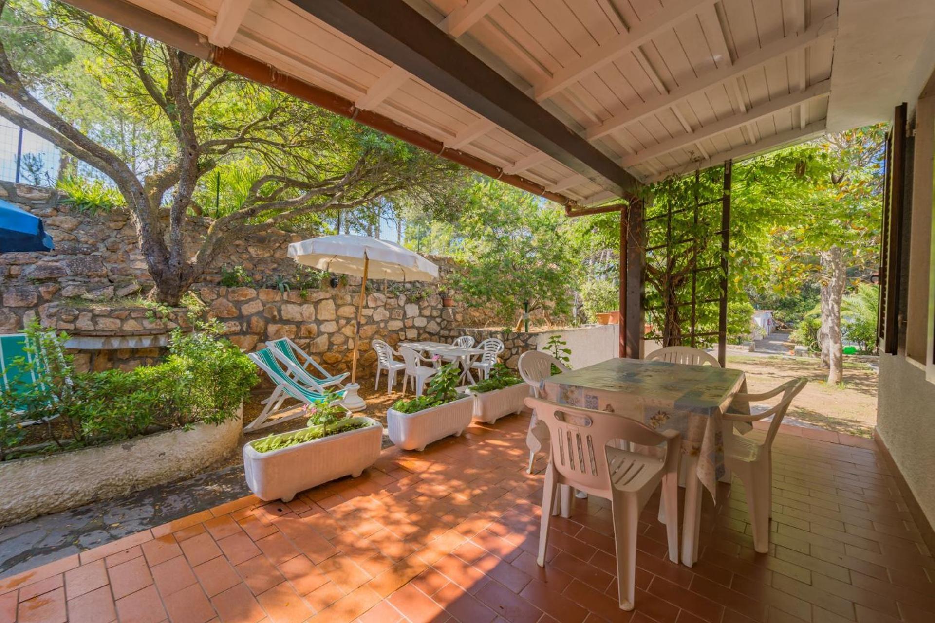 Residence Baia Delle Grazie Casa Morcone Pokoj fotografie